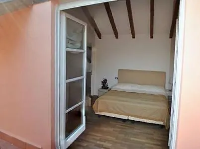 Sleeps 6 Pool Wifi *