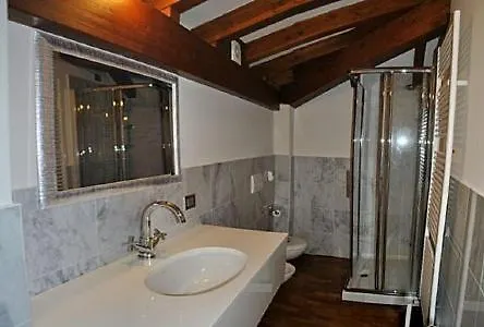 Sleeps 6 Pool Wifi *