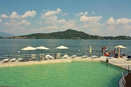 Appartement Sleeps 6 Pool Wifi