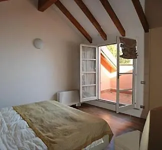 Sleeps 6 Pool Wifi Appartement