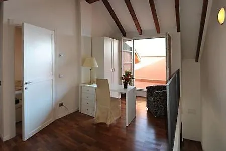 Sleeps 6 Pool Wifi